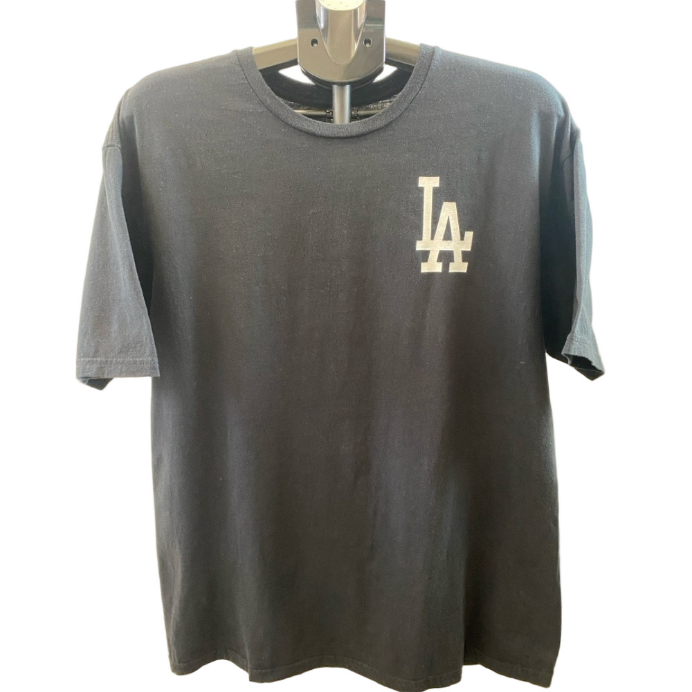Fanatics Black T-Shirt with White LA Chest Logo, Size XL
